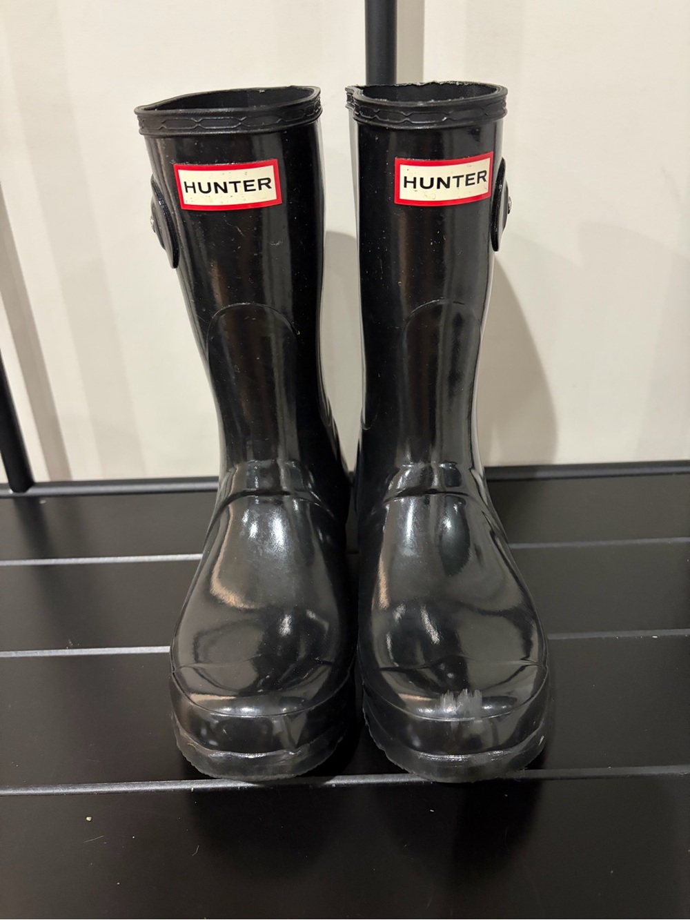 Hunter Women’s Original Short Gloss Rain Boots - Size 7